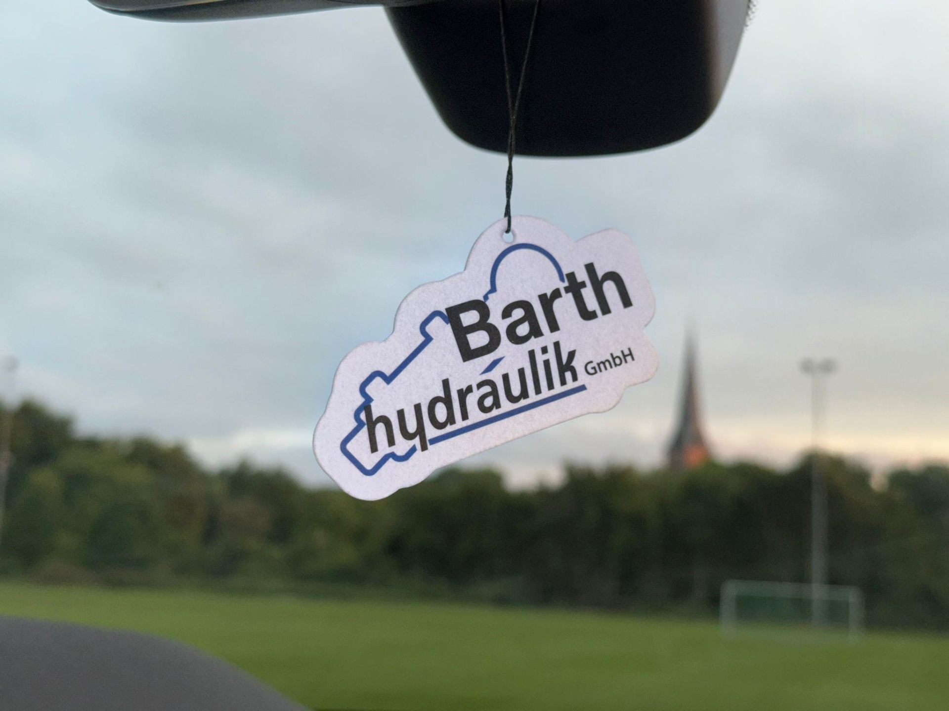 Duftbaum mit Logo – Barth Hydraulik GmbH